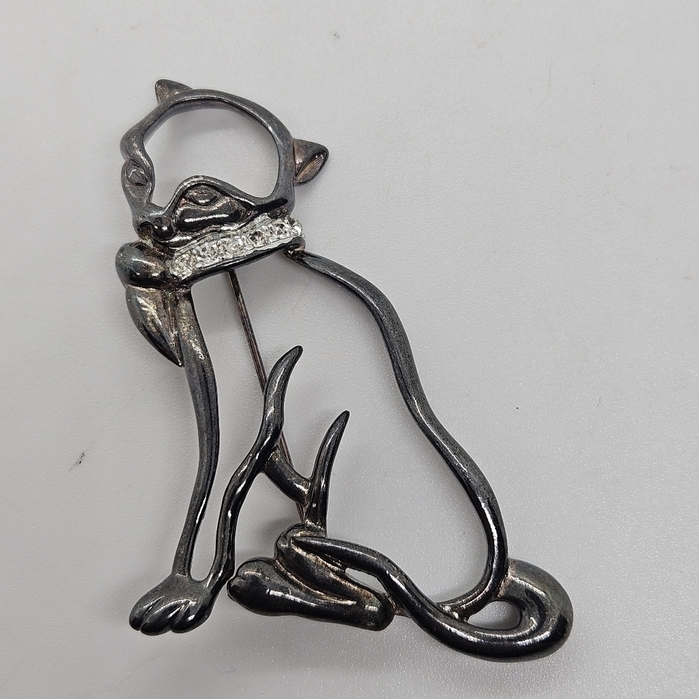 vintage Tara 5th Ave gunmetal cat outline brooch with rhinestone collar signed